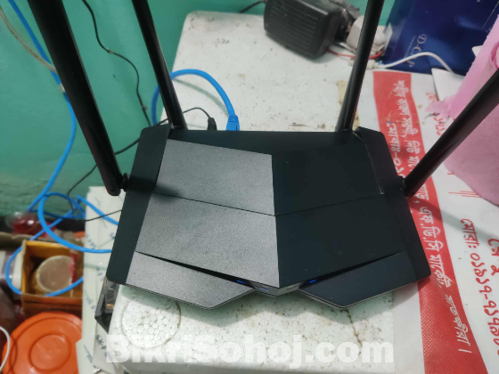 Tenda dual band router